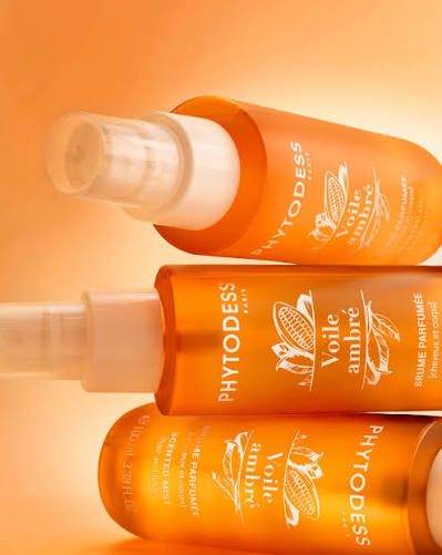 Brumes parfumées corps et cheveux : à quoi servent-elles ?