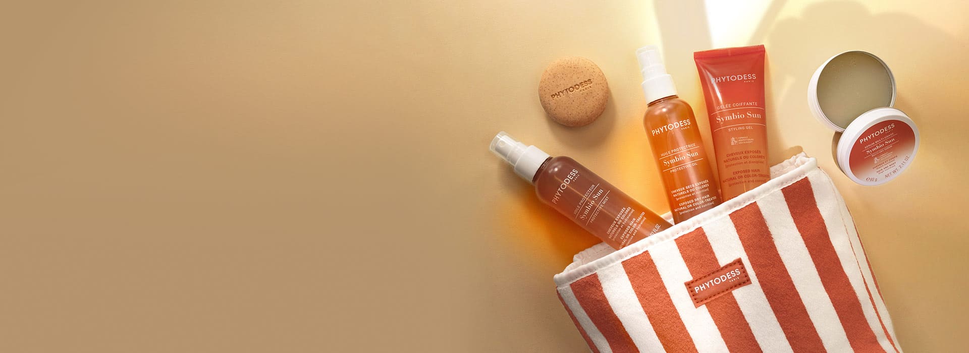 Protégez et sublimez vos cheveux tout l'été avec la gamme solaire Symbio Sun !